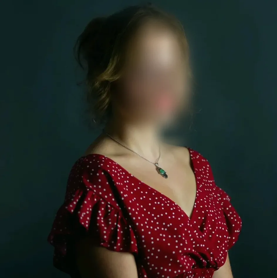 Ekaterina, 25
