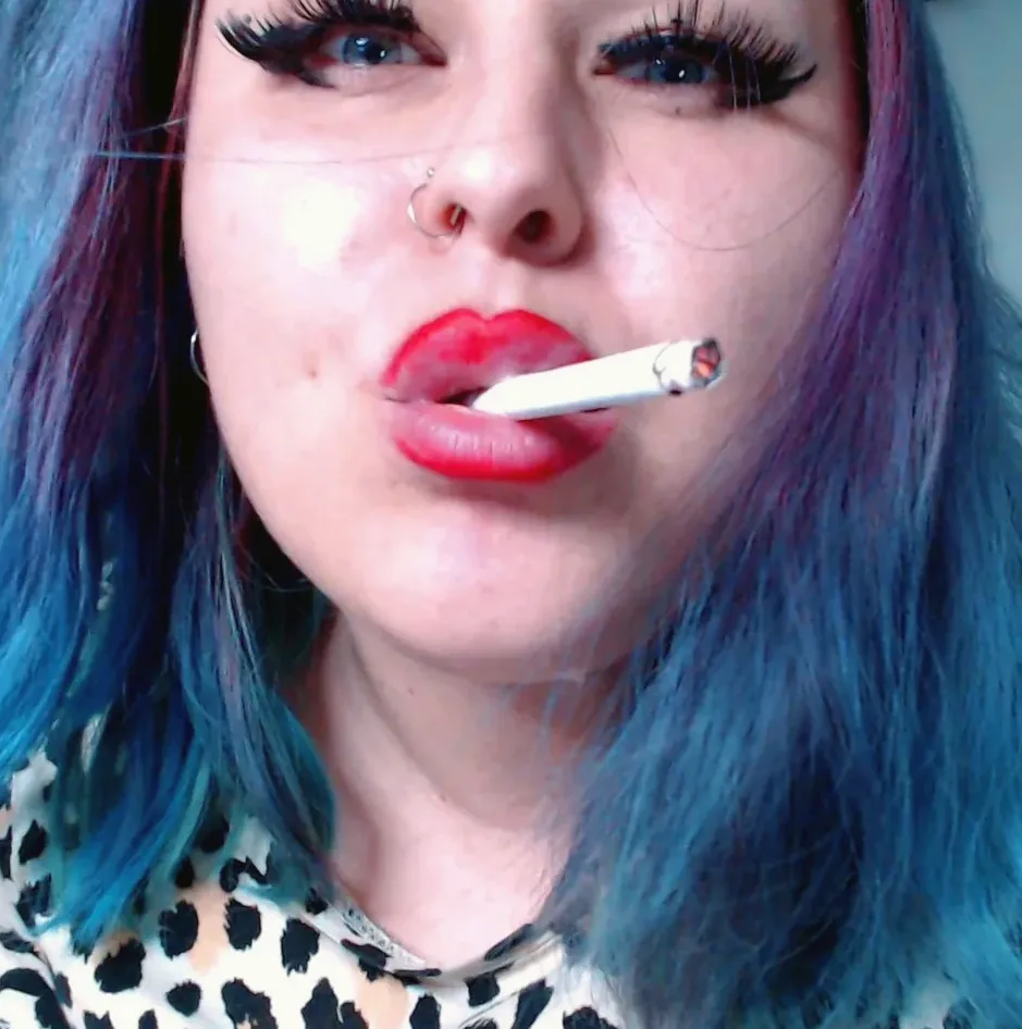 Sara, 35